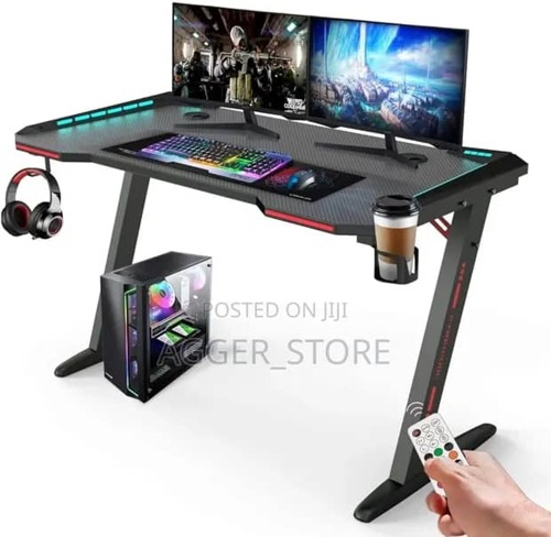 Gaming table 