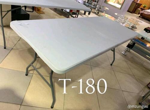 Floding table
