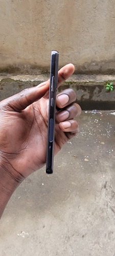 Samsung galaxy s 22 plain