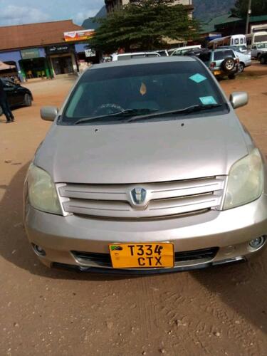 TOYOTA IST FOR SALE 5.3M