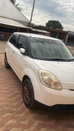 MAZDA VERISA 