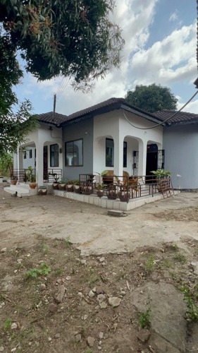 NYUMBA 3 PAMOJA,GONGOLAMBOTO 