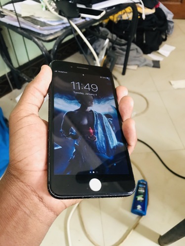 iPhone 7plus 128GB