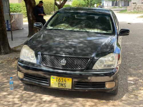 TOYOTA CROWN ATHLETE