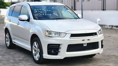 OUTLANDER NAUZA NEW SAFI