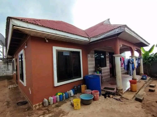 NYUMBA YA VYUMBA 3, BONYOKWA