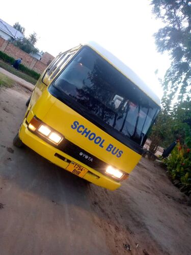 TOYOTA COASTER ENGINE 1HZ