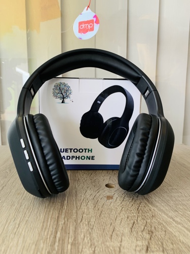 Bluetooth headphones -by dmp