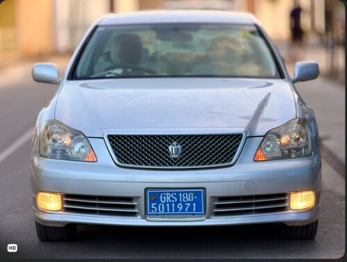 NAUZA TOYOTA CROWN ATHLETE 