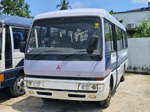 Mitsubishi rosa bus mpya 