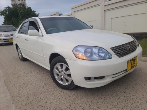 NAUZA TOYOTA MARK 2 GRANDE 