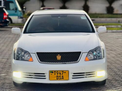 Toyota crown vunja bei 