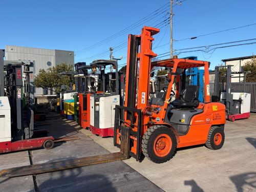 Forklift - 5T