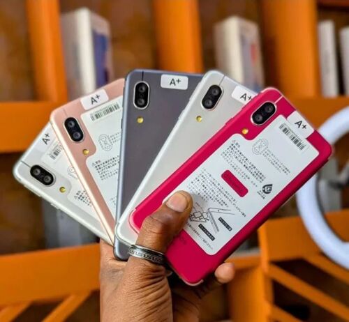 AQUOS Sense 3 /+Water Proof