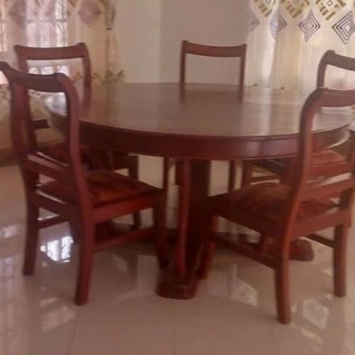 FURNISHED 5BEDROOM FOR RENT