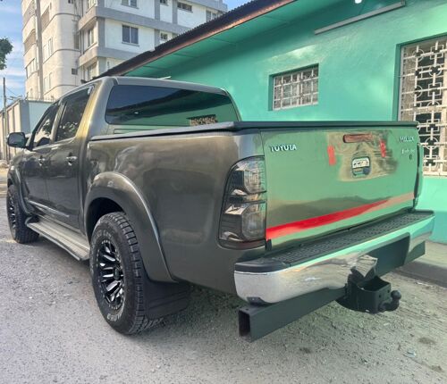 Toyota Hilux 