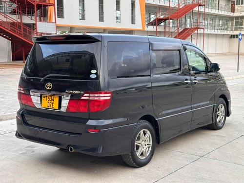 TOYOTA ALPHARD 2005