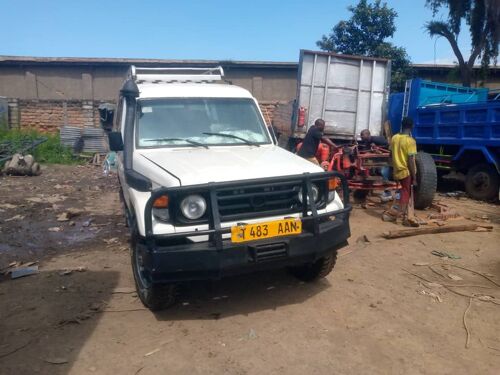 TOYOTA LAND CRUISER HARD TOP 