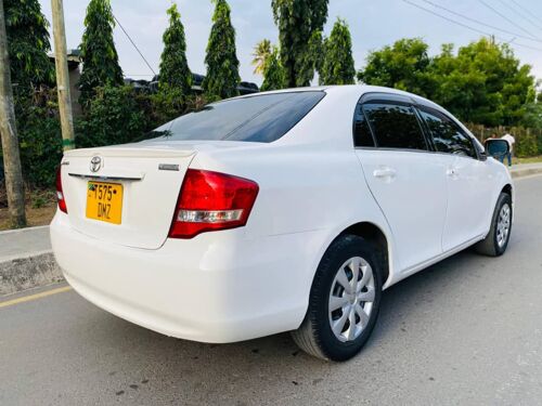Toyota Axio DMZ