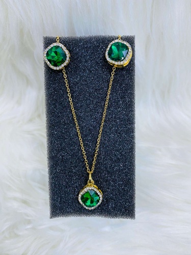 GENUINE NECKLACE & EARINGS