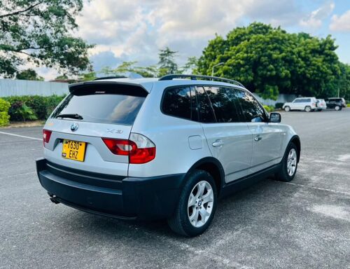 Bmw x3 Nzuri sana 