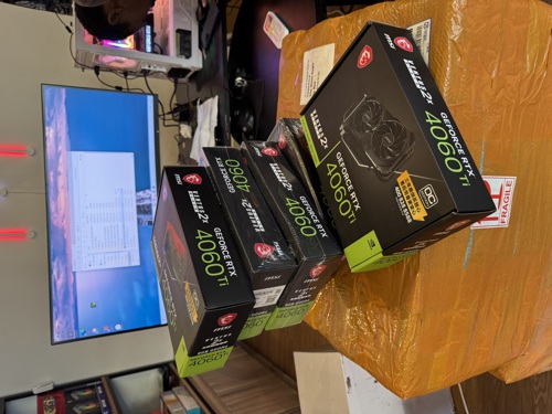 RTX 4060 8GB