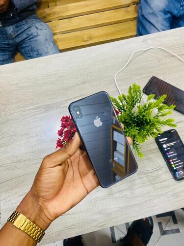 iPhone X