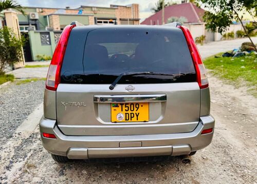 NISSAN EXTRAIL 0696002320