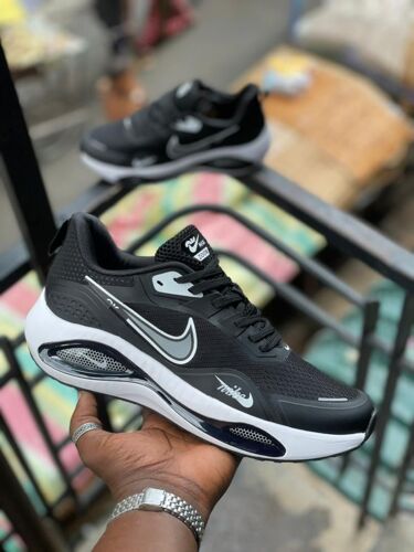 Nike air max zoom sneakers 