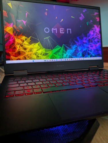 OMEN 15-  i7  32 Ram