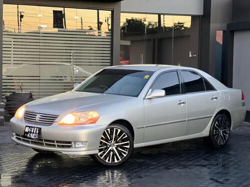 Toyota Grand Mark II