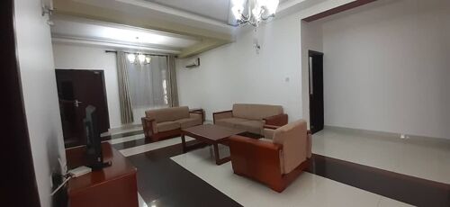 3 BEDROOMS APARTMENT FOR RENT 