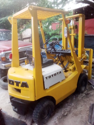 Forklift