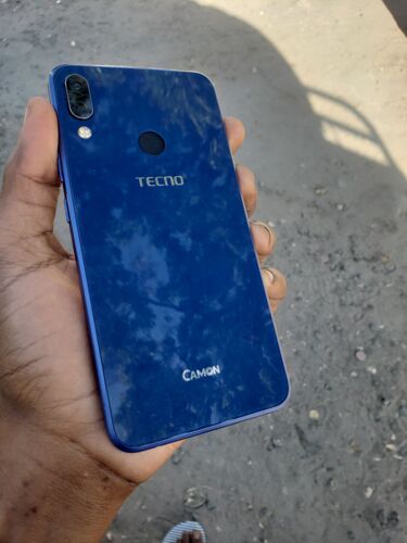 Tecno camon 11