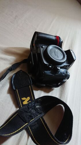 Nikon d7000 lens 18-200 