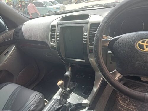 Prado 120 diesel Automatic 