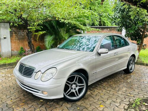 Mercedes benz E Class
