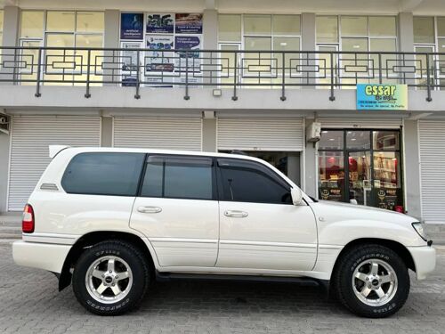 Toyota Landcruiser VX V8 