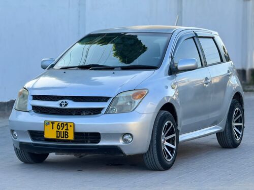 Toyota Ist