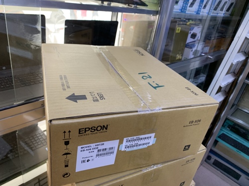 Epson EB-X06 projector