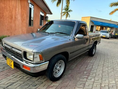 HILUX PICKUP ENGINE 2Y MANUAL