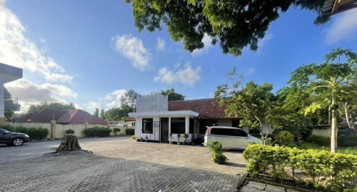 House for rent at Ada estate 