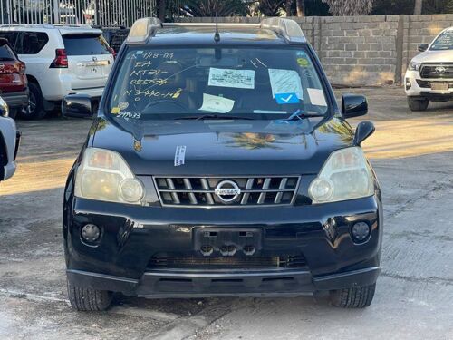 NISSAN EXTRAIL NAUZA NEW