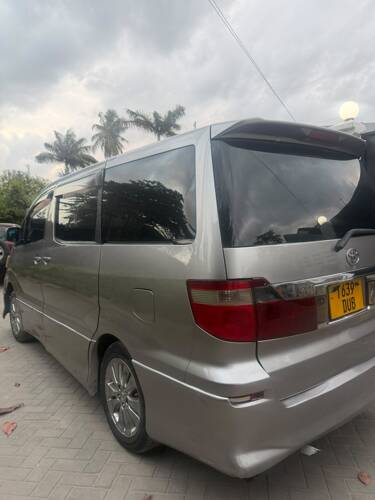 Toyota alphard 