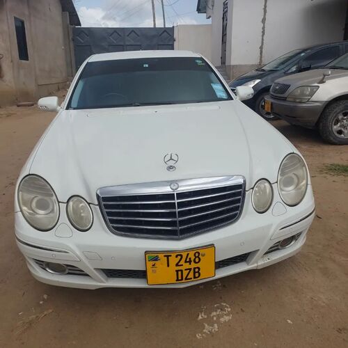 Mercedes-Benz 