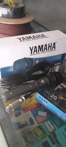 YAMAHA MIC WIRRESS