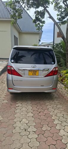 Toyota alphard new model 