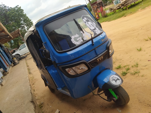 Bajaji TVS KING