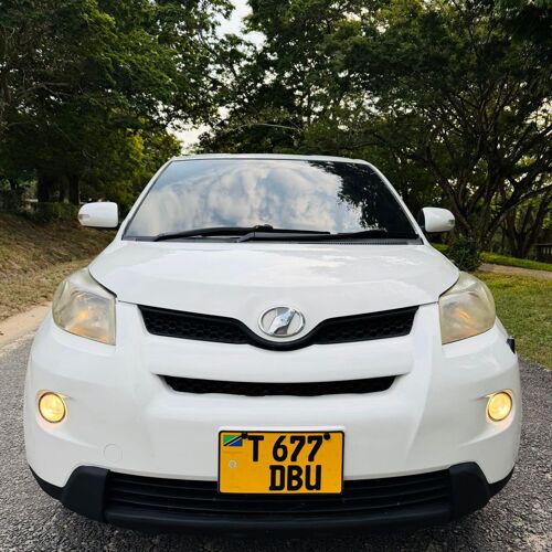 NAUZA TOYOTA IST NEW MODEL 