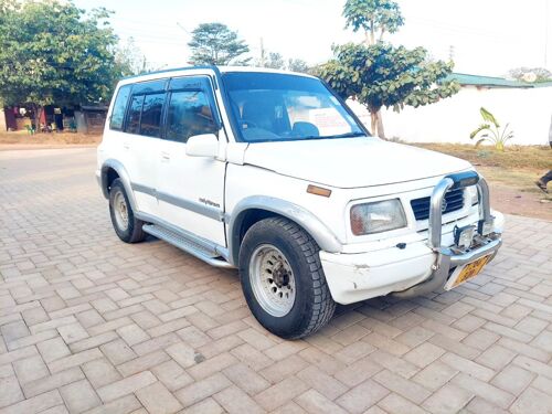 Suzuki Escudo inauzwa